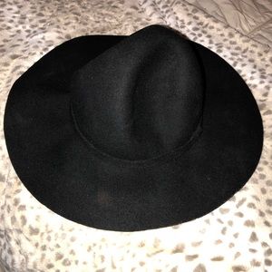Black felt hat